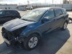 KNDCB3LC7H5092527 2017 KIA NIRO