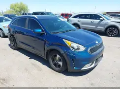 KNDCB3LC7H5104191 2017 KIA NIRO
