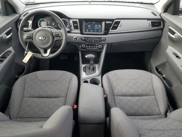 KNDCB3LC7J5110000 2018 KIA NIRO - Image 8