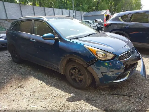 KNDCB3LC7J5118842 2018 KIA NIRO - Image 1