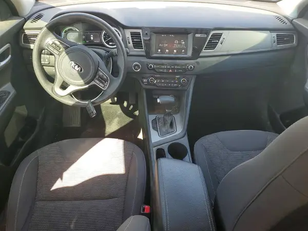 KNDCB3LC7J5122650 2018 KIA NIRO - Image 8