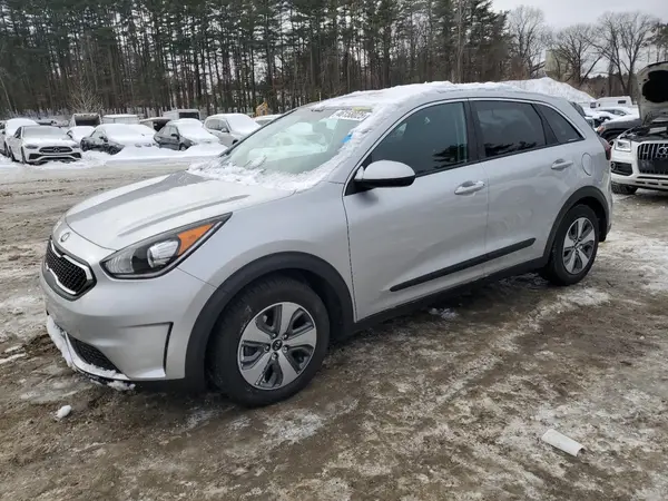 KNDCB3LC7J5123510 2018 KIA NIRO - Image 1