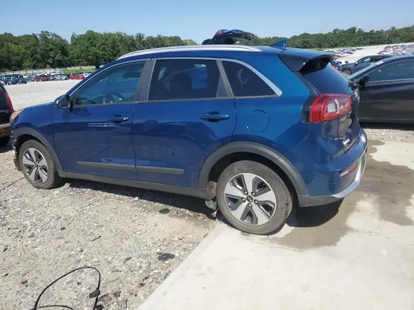 KNDCB3LC7J5125175 2018 KIA NIRO - Image 2