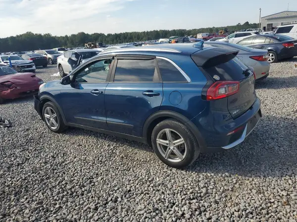 KNDCB3LC7J5136869 2018 KIA NIRO - Image 2