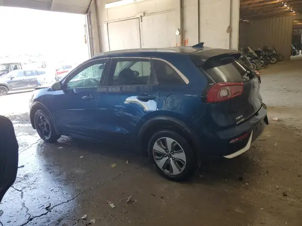 KNDCB3LC7J5170035 2018 KIA NIRO - Image 2