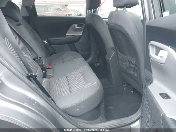 KNDCB3LC7J5179088 2018 KIA NIRO - Image 8