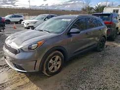 KNDCB3LC7J5179107 2018 KIA NIRO