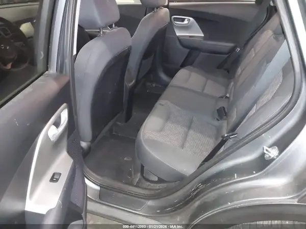 KNDCB3LC7J5201171 2018 KIA NIRO - Image 8