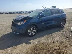 KNDCB3LC7J5206614 2018 KIA NIRO