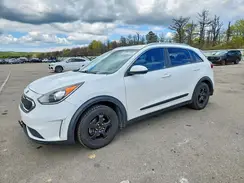 KNDCB3LC7J5211361 2018 KIA NIRO