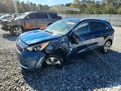 KNDCB3LC7J5212767 2018 KIA NIRO