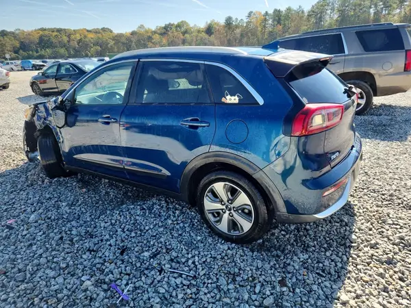 KNDCB3LC7J5212767 2018 KIA NIRO - Image 2