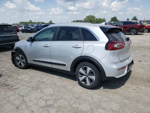 KNDCB3LC7K5216979 2019 KIA NIRO - Image 2
