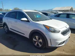 KNDCB3LC7K5225066 2019 KIA NIRO