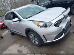 KNDCB3LC7K5233362 2019 KIA NIRO