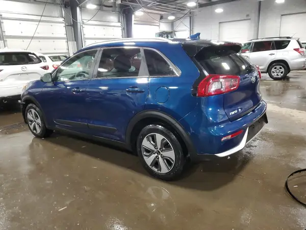 KNDCB3LC7K5233913 2019 KIA NIRO - Image 2