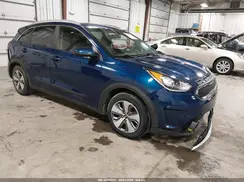 KNDCB3LC7K5242188 2019 KIA NIRO