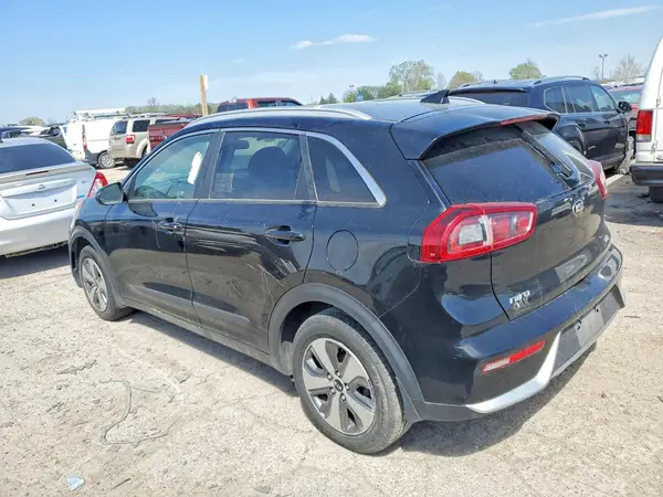 KNDCB3LC7K5245558 2019 KIA NIRO - Image 2