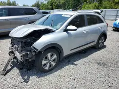 KNDCB3LC7K5256947 2019 KIA NIRO