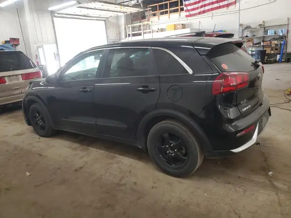 KNDCB3LC7K5264885 2019 KIA NIRO - Image 2