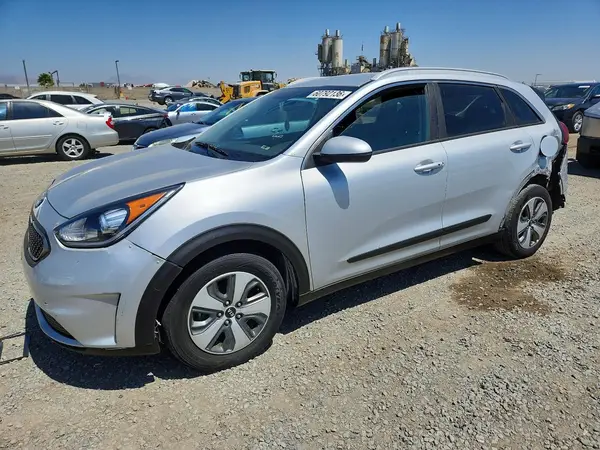 KNDCB3LC7K5266488 2019 KIA NIRO - Image 1