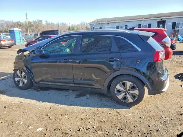 KNDCB3LC7K5293139 2019 KIA NIRO - Image 2