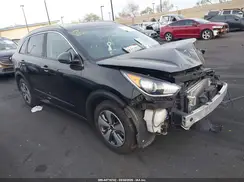 KNDCB3LC7K5294968 2019 KIA NIRO