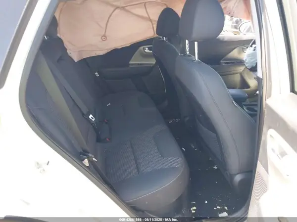 KNDCB3LC7K5323594 2019 KIA NIRO - Image 8