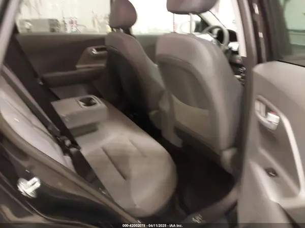 KNDCB3LC7K5336376 2019 KIA NIRO - Image 8