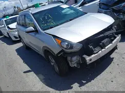 KNDCB3LC7K5341299 2019 KIA NIRO