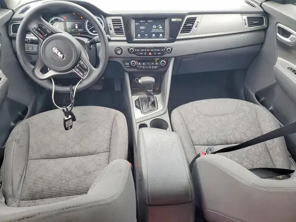 KNDCB3LC7K5350102 2019 KIA NIRO - Image 8