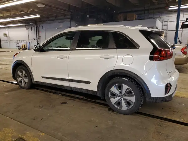 KNDCB3LC7L5365409 2020 KIA NIRO - Image 2