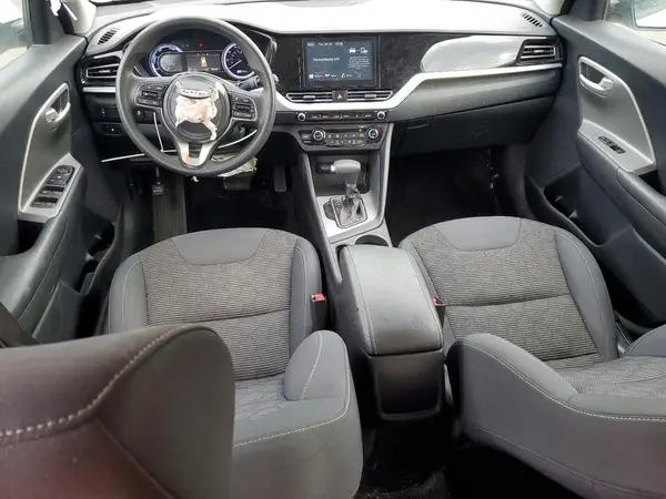 KNDCB3LC7L5365636 2020 KIA NIRO - Image 8