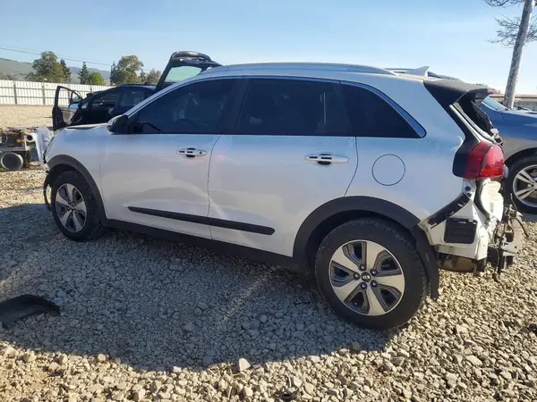 KNDCB3LC7L5367161 2020 KIA NIRO - Image 2