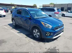 KNDCB3LC7L5397289 2020 KIA NIRO