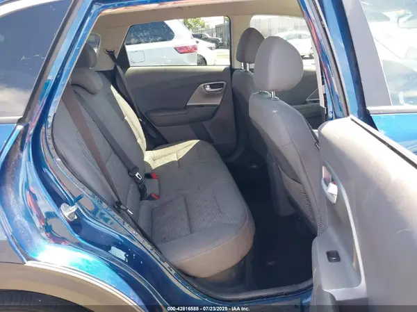 KNDCB3LC7L5397289 2020 KIA NIRO - Image 8