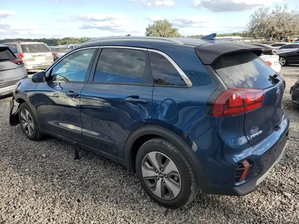 KNDCB3LC7L5419565 2020 KIA NIRO - Image 2