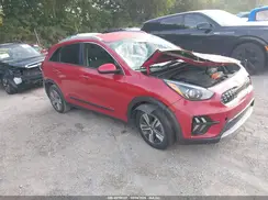 KNDCB3LC7L5423745 2020 KIA NIRO