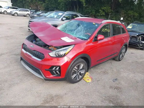 KNDCB3LC7L5423745 2020 KIA NIRO - Image 2
