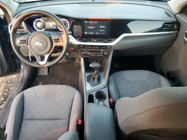 KNDCB3LC7L5425155 2020 KIA NIRO - Image 8