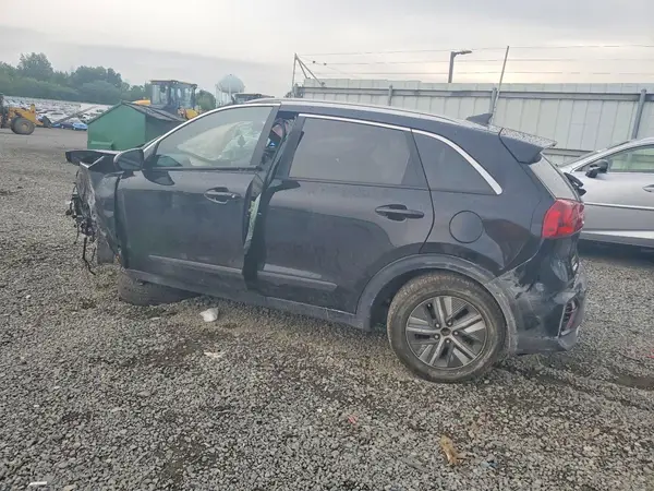 KNDCB3LC7L5438150 2020 KIA NIRO - Image 2