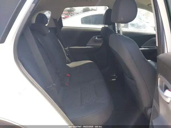 KNDCB3LC7M5465642 2021 KIA NIRO - Image 8