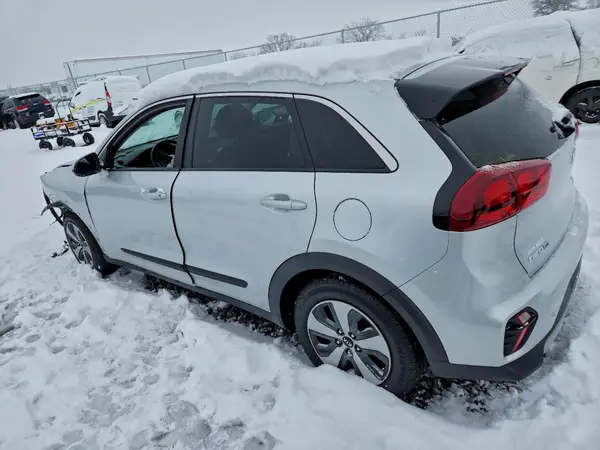 KNDCB3LC7M5480724 2021 KIA NIRO - Image 2