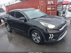 KNDCB3LC7N5510144 2022 KIA NIRO