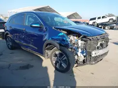 KNDCB3LC7N5518857 2022 KIA NIRO