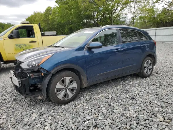 KNDCB3LC7N5537943 2022 KIA NIRO - Image 1