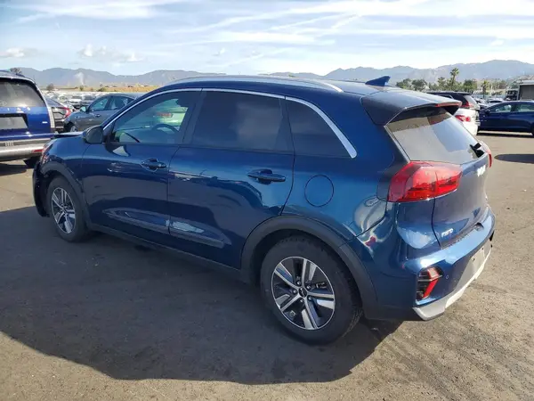 KNDCB3LC7N5545623 2022 KIA NIRO - Image 2