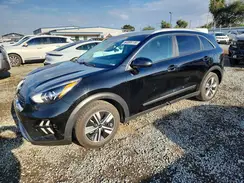 KNDCB3LC7N5548439 2022 KIA NIRO