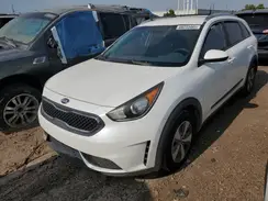 KNDCB3LC8H5044079 2017 KIA NIRO