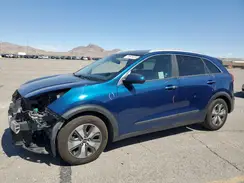 KNDCB3LC8H5047290 2017 KIA NIRO